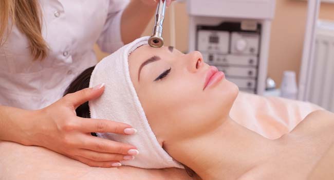 One or Three Chemical Peels With Microdermabrasion Treatment